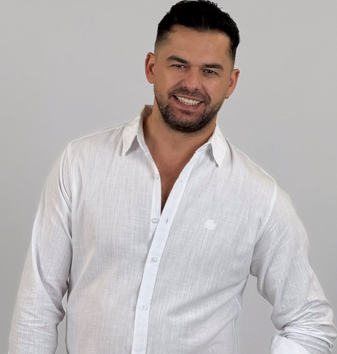 -900-0-1764859190xshpatitt-998